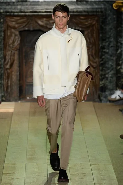 Look 1